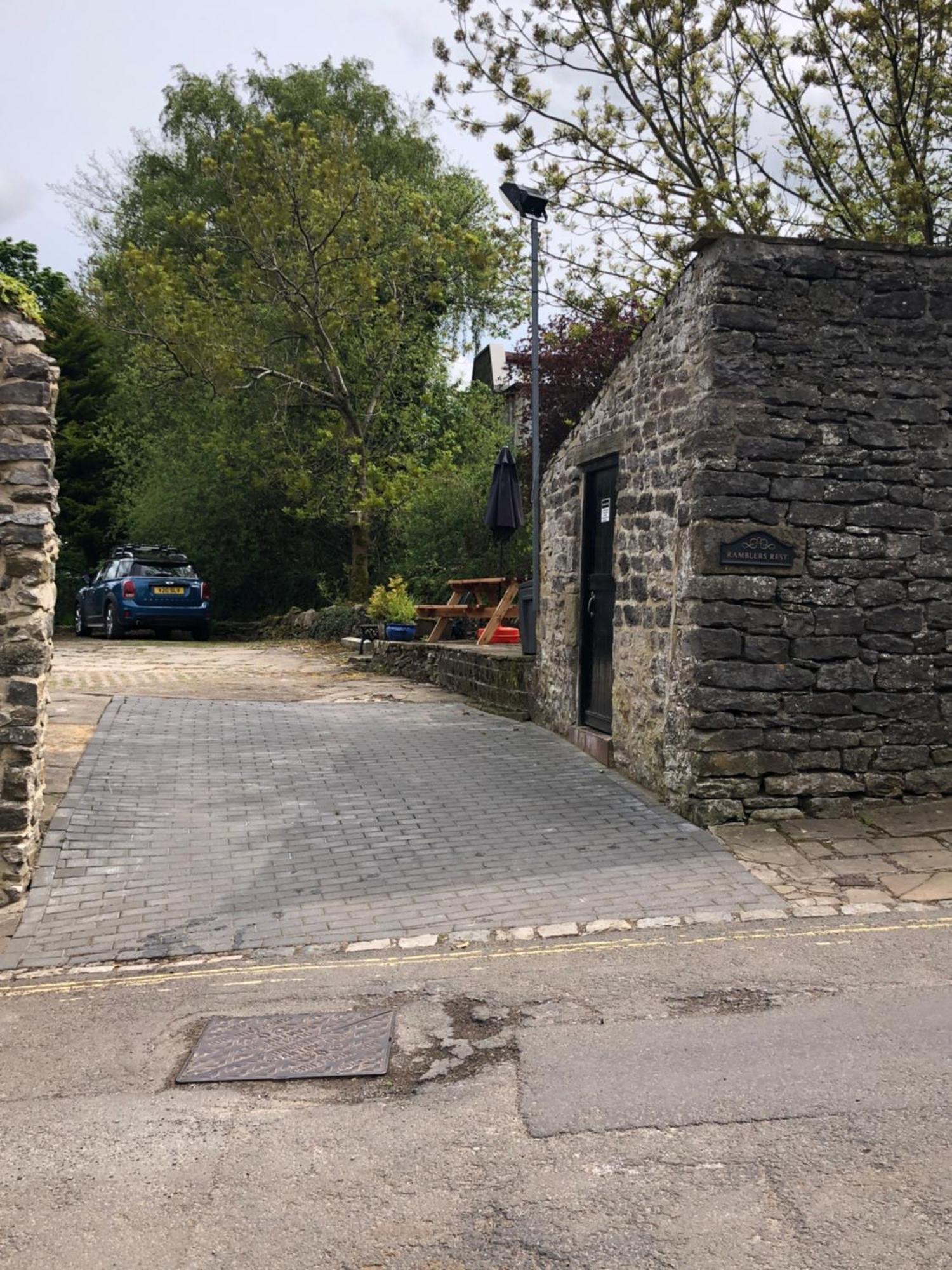 Ramblers Rest Bed and Breakfast Castleton  Exteriör bild